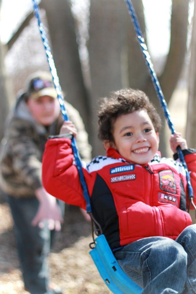 swinging, playground, kids-534116.jpg